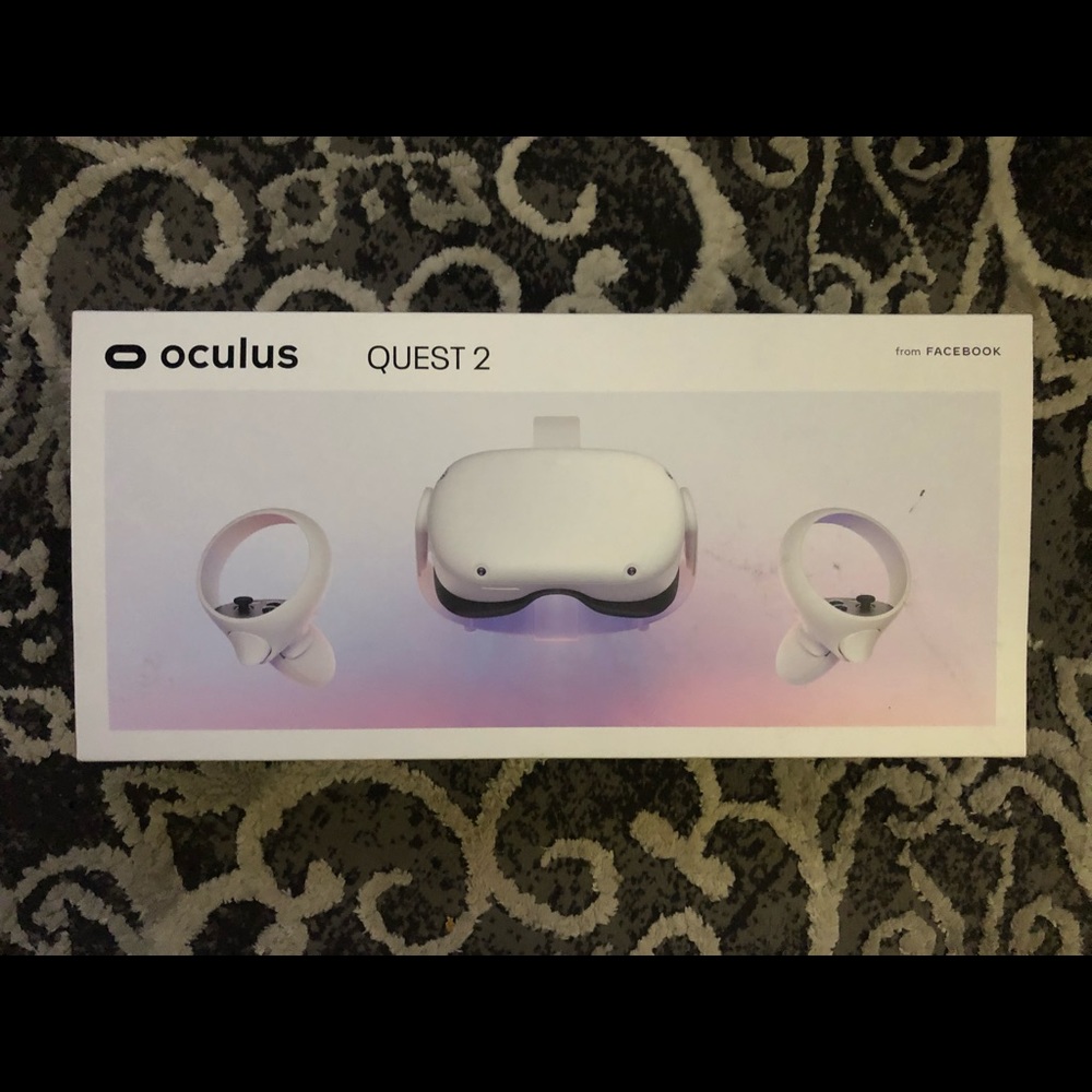 Oculus Quest 2 withTravel Bag bundle